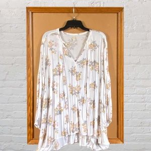 Free People Floral Top in Size Medium